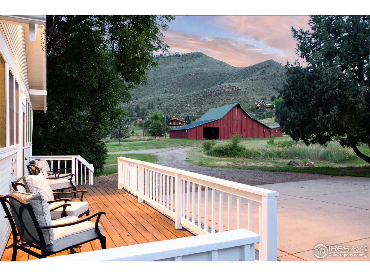 877 Apple Valley Road Lyons, CO 80540 - Photo 4 of 40 Charming turn of the century barn