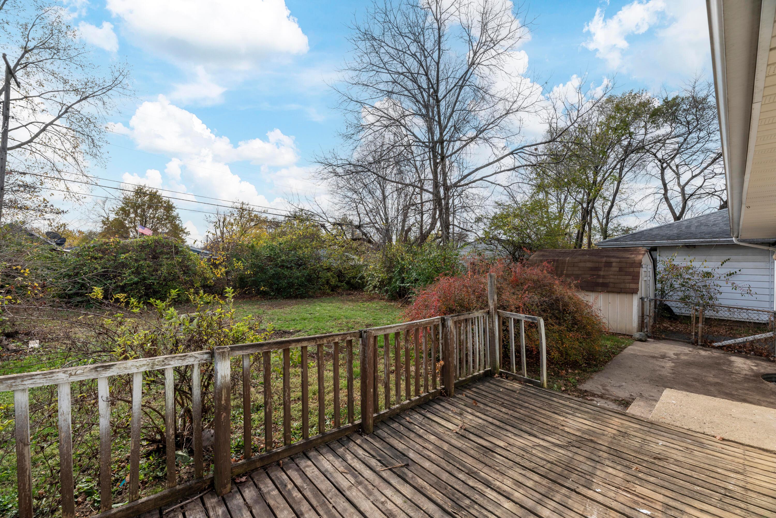 3251 Eakin Road Columbus, OH 43204 - Photo 32 of 37 MAR_8767