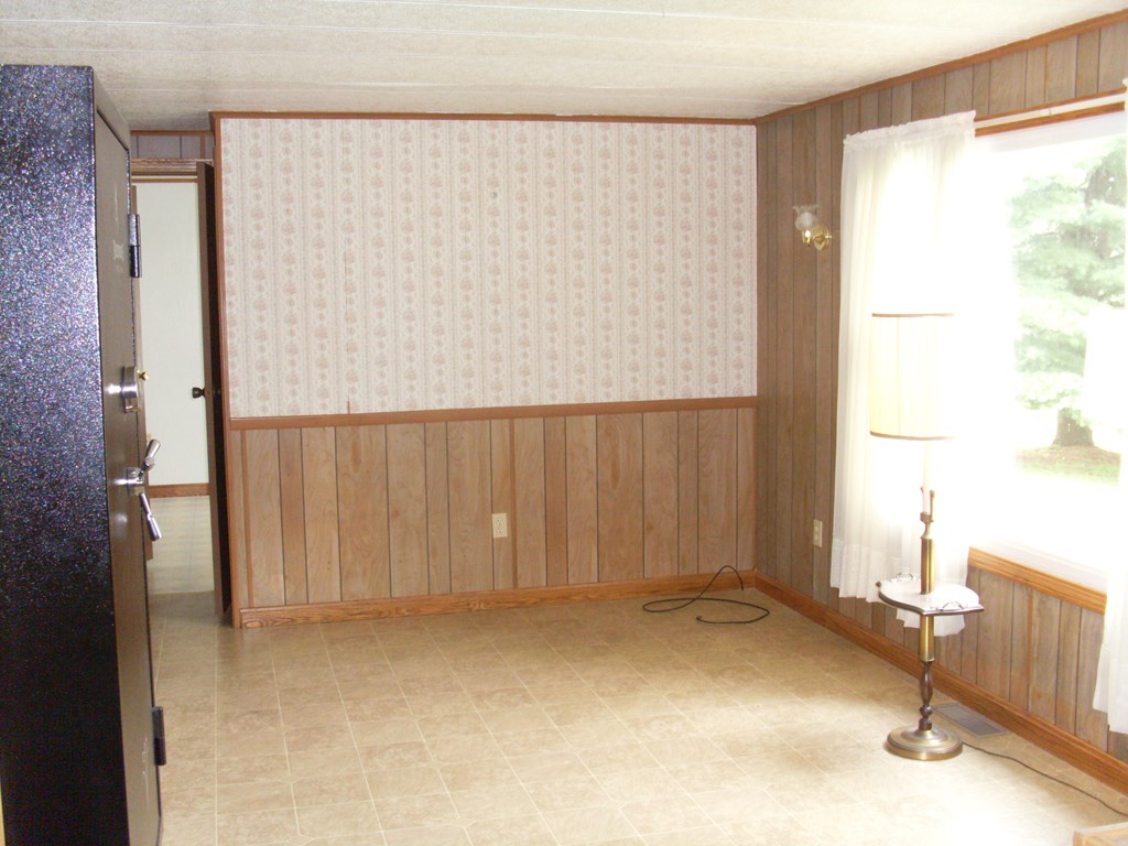35955 Center Road Centerville, PA 16404 - Photo 10 of 16
