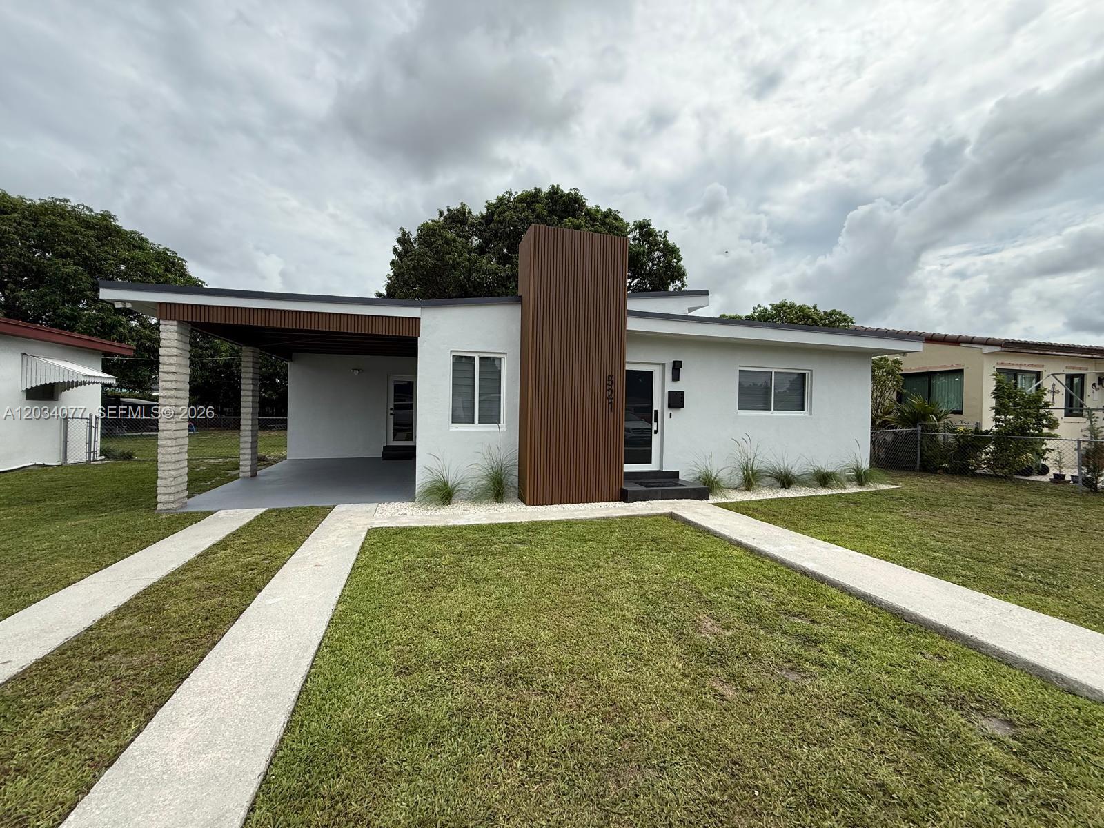 521 East 33rd Street Hialeah, FL 33013 - Photo 2 of 30