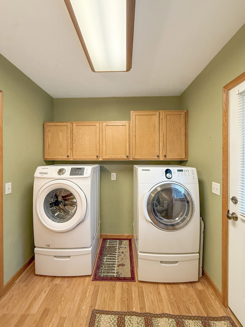 5782 North Brown Road Dakota, IL 61018 - Photo 29 of 46 a utility room with sink washer and dryer
