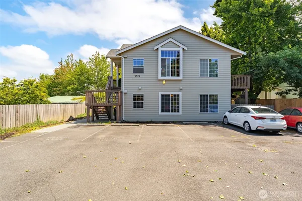 $299,000 | 3374 Southbend Place, Unit 101, Bellingham, WA 98226