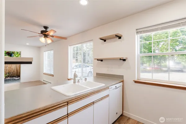 $299,000 | 3374 Southbend Place, Unit 101, Bellingham, WA 98226