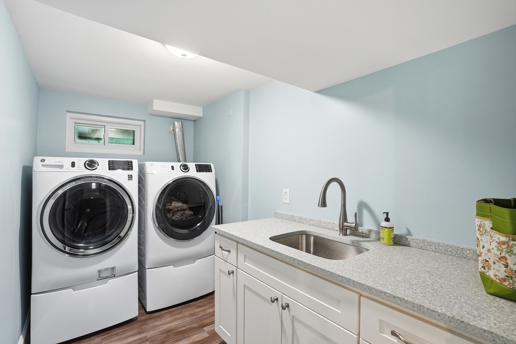 22 Longmeadow Drive Canton, MA 02021 - Photo 30 of 42