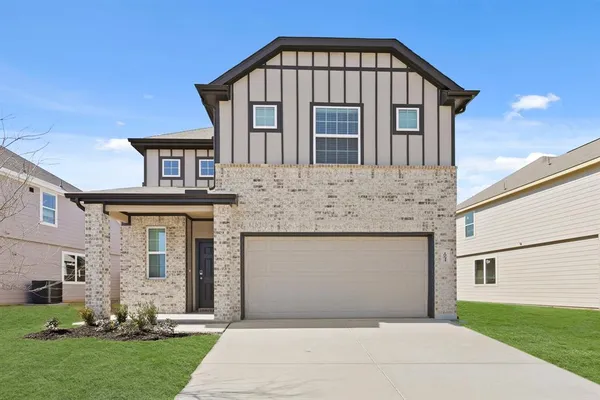 $329,990 | 10644 Stag Lane, Crowley, TX 76036