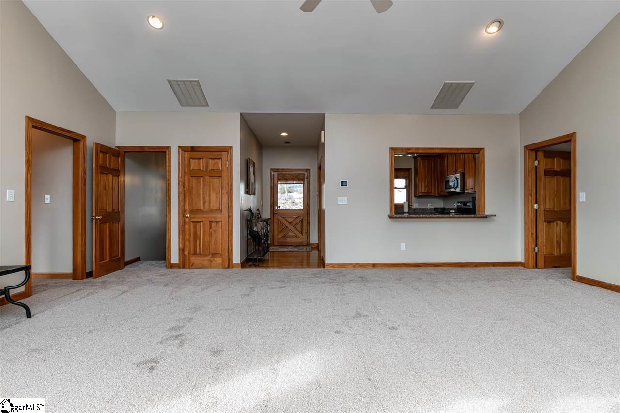 105 Raptor Way Landrum, SC 29356 - Photo 5 of 30