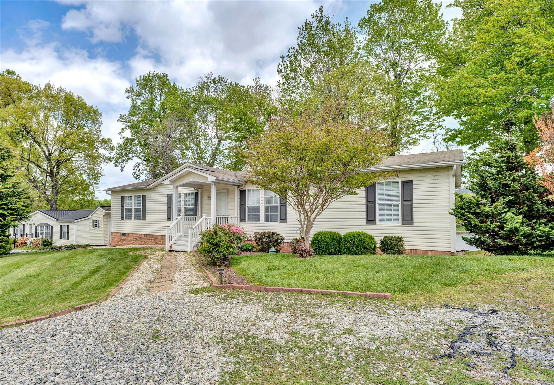 356 Munsons Road Penhook, VA 24137 - Photo 2 of 28 02-DSC00001