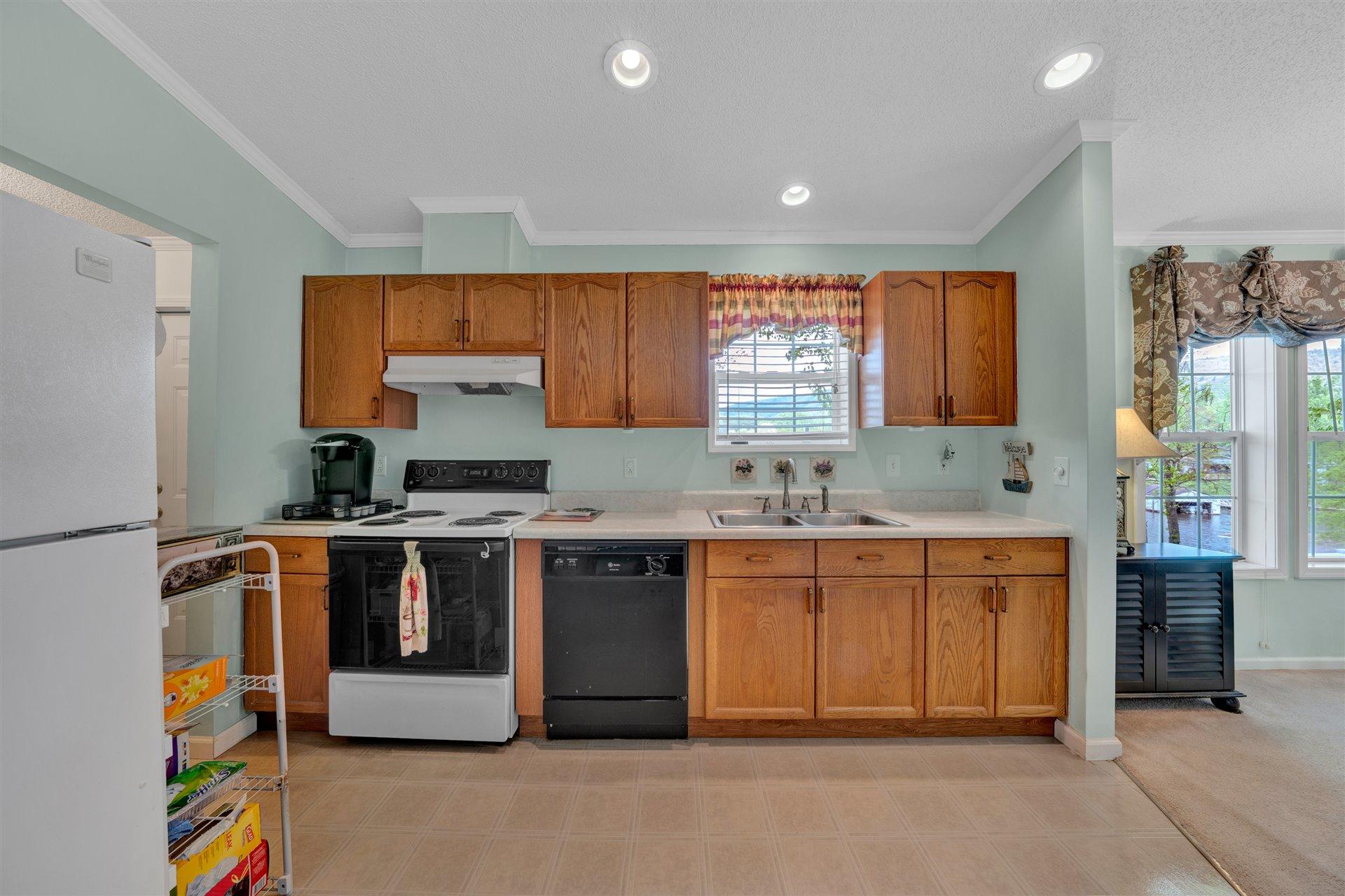 356 Munsons Road Penhook, VA 24137 - Photo 11 of 28 10-DSC00028
