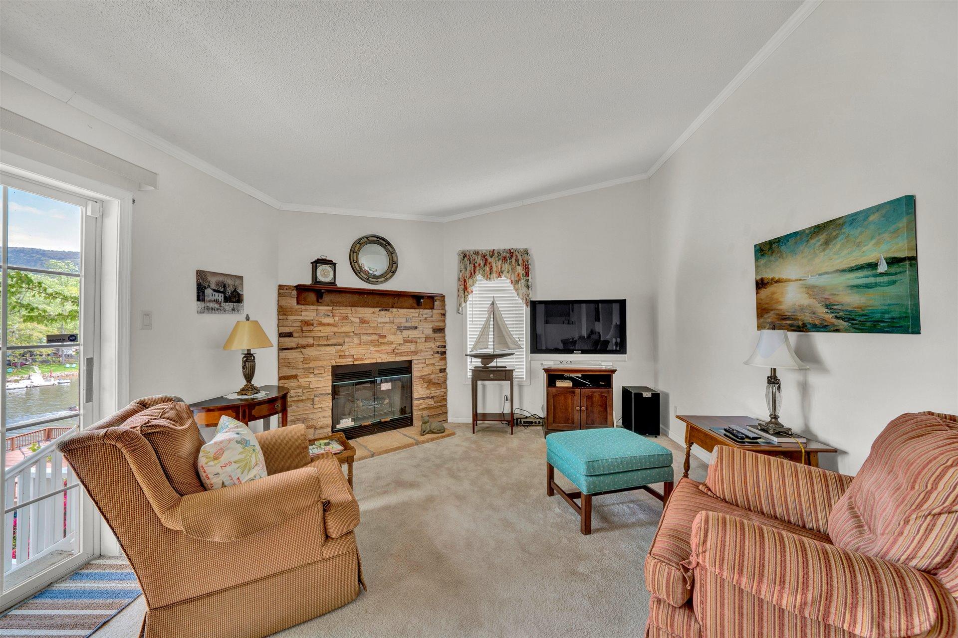 356 Munsons Road Penhook, VA 24137 - Photo 15 of 28 14-DSC00043