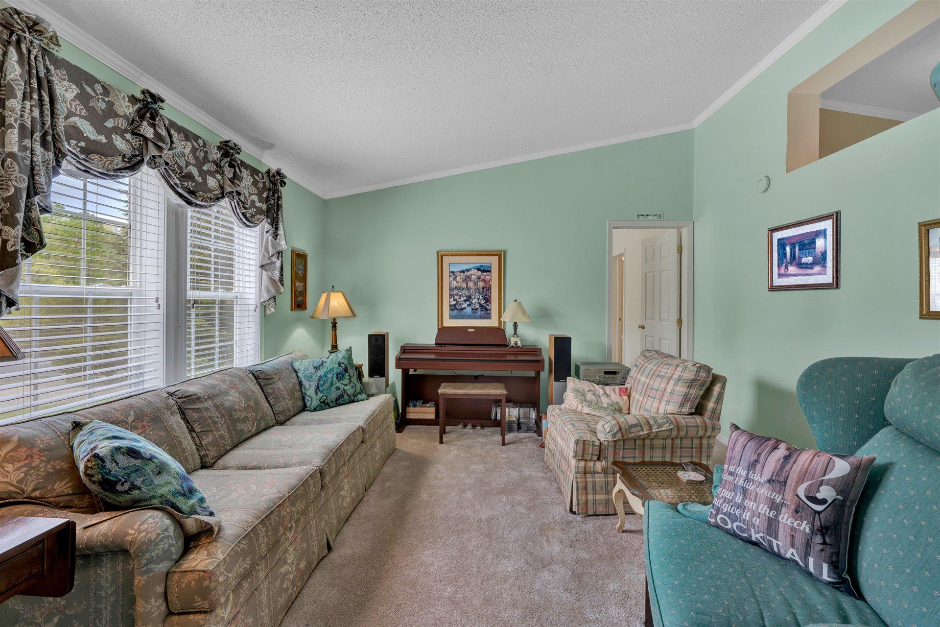 356 Munsons Road Penhook, VA 24137 - Photo 4 of 28 03-DSC00010