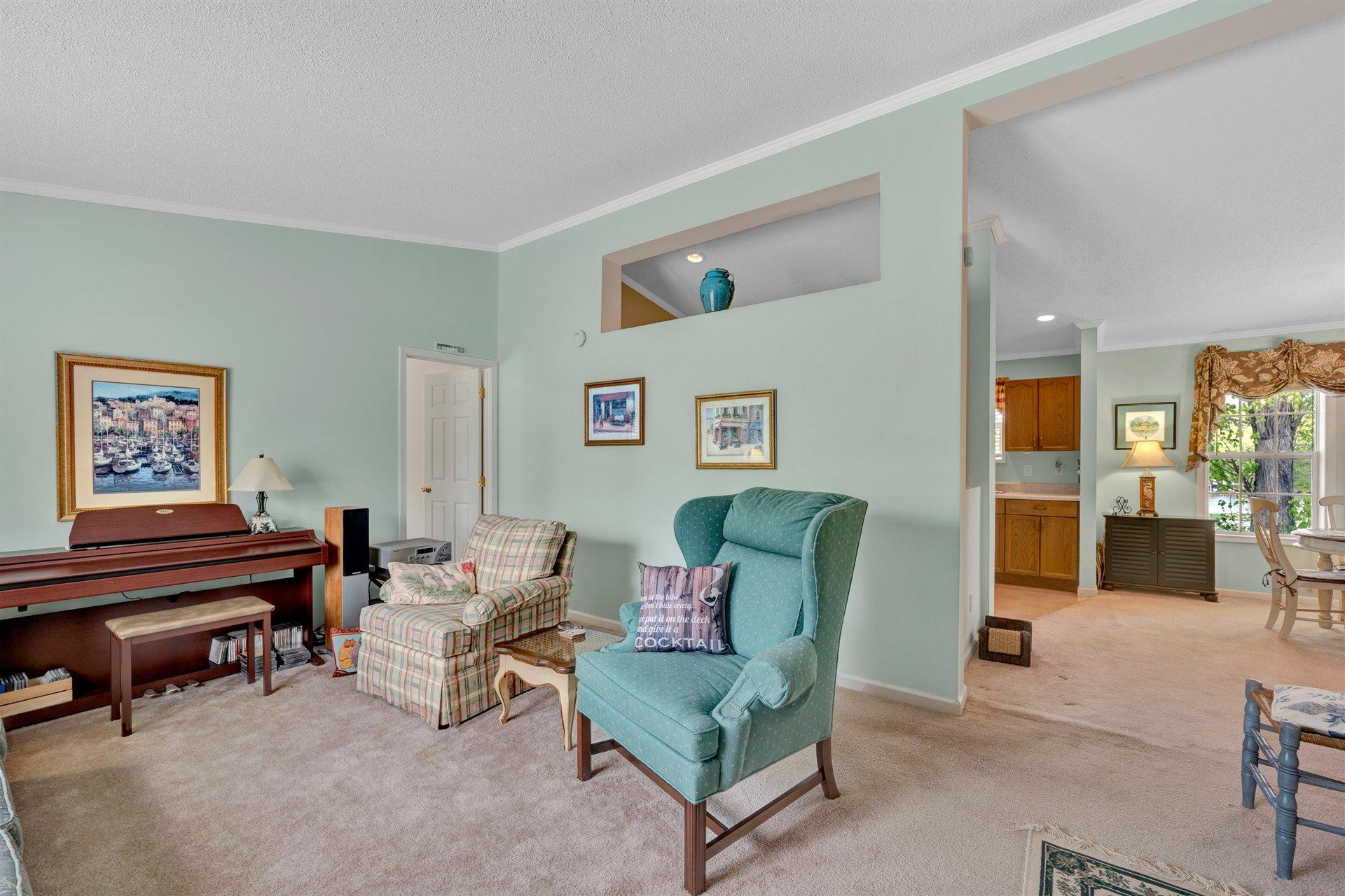 356 Munsons Road Penhook, VA 24137 - Photo 5 of 28 04-DSC00013