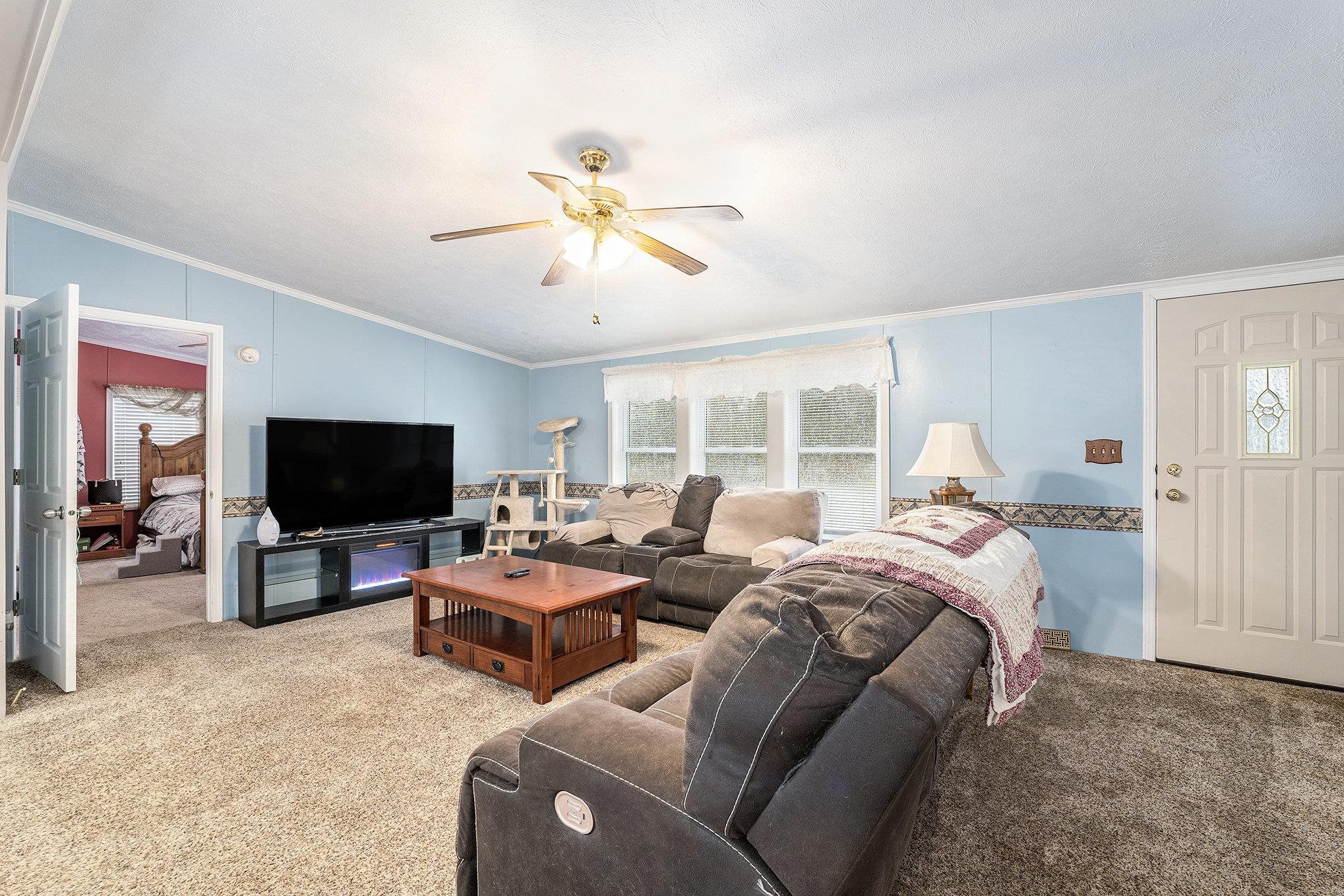 18064 Karlin Road Thompsonville, MI 49683 - Photo 6 of 17 Gallery Image 6