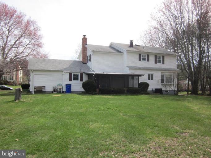 8010 Martown Road Laurel, MD 20723 - Photo 2 of 19 Back yard