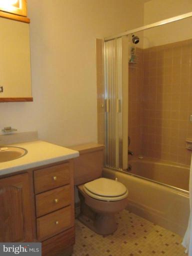 8010 Martown Road Laurel, MD 20723 - Photo 12 of 19 Bath #2