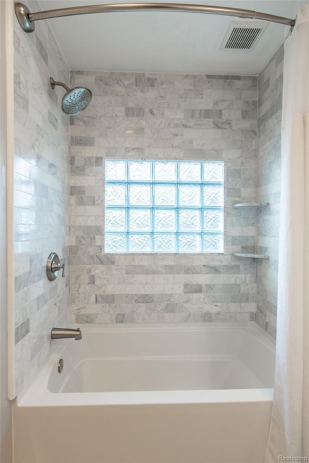 2271 Haslett Road East Lansing, MI 48823 - Photo 18 of 48 Final-21.jpg