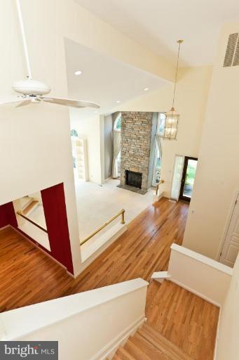 9 Deep Run Road Lutherville-Timonium, MD 21093 - Photo 2 of 17 Entrance / Foyer