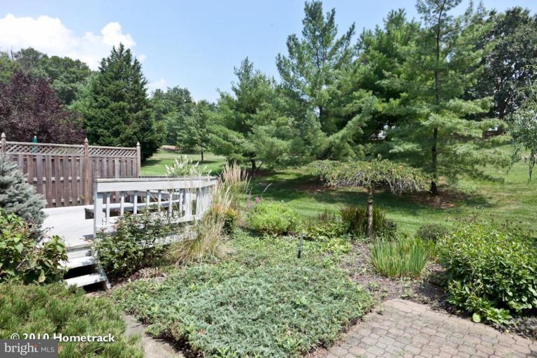 9 Deep Run Road Lutherville-Timonium, MD 21093 - Photo 17 of 17 Exterior (Rear)