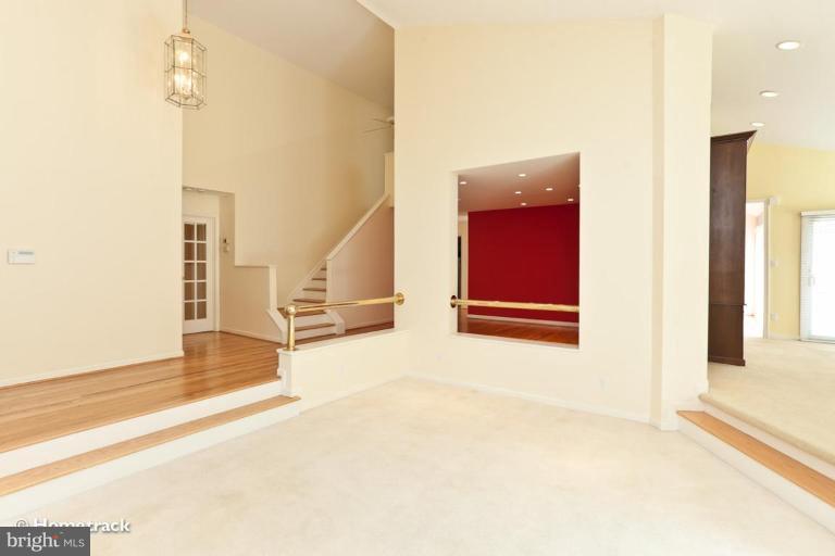 9 Deep Run Road Lutherville-Timonium, MD 21093 - Photo 5 of 17 Living Room #3