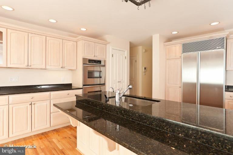 9 Deep Run Road Lutherville-Timonium, MD 21093 - Photo 9 of 17 Kitchen #2