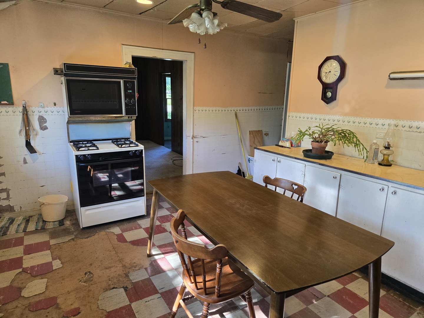 187 East Francis Road New Lenox, IL 60451 - Photo 12 of 16 Gallery Image 12