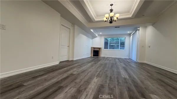$4,300 | 414 East Valencia Avenue, Unit 111, Burbank, CA 91501