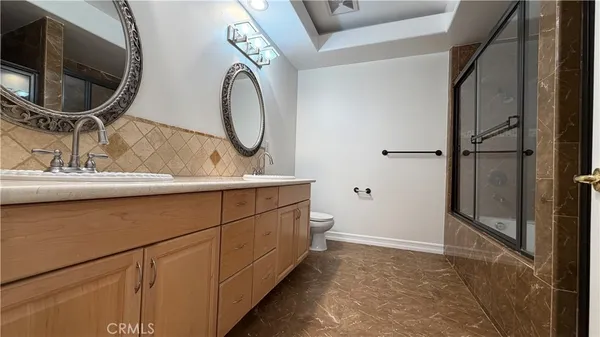 $4,300 | 414 East Valencia Avenue, Unit 111, Burbank, CA 91501