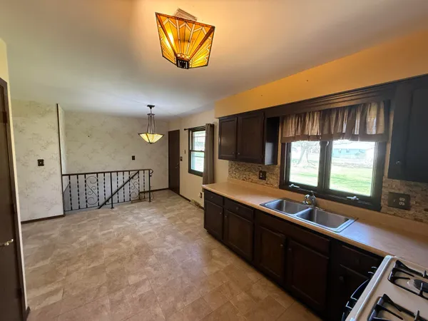 $210,000 | 850 Palau Parkway, Rockford, IL 61108