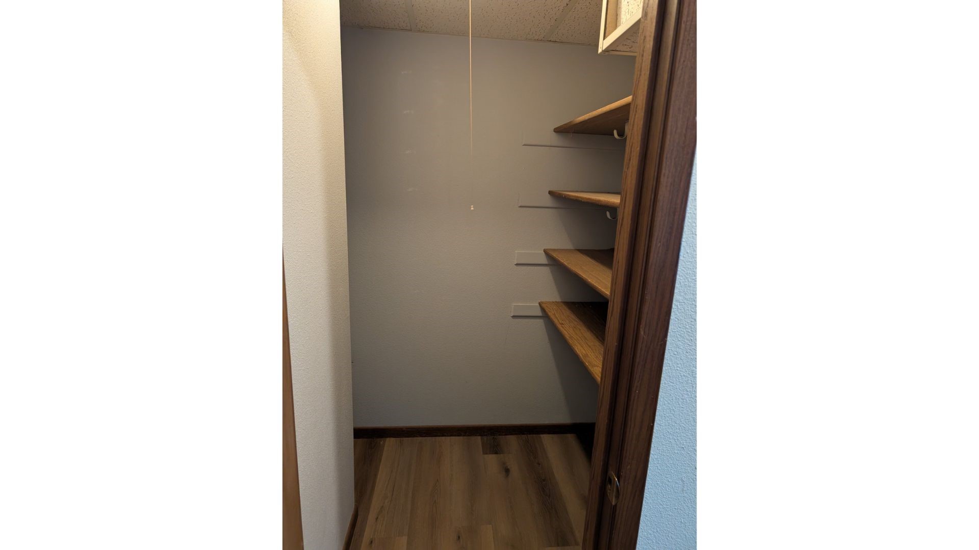 902 Shup Street Newton, IL 62448 - Photo 4 of 9 a view of a hallway