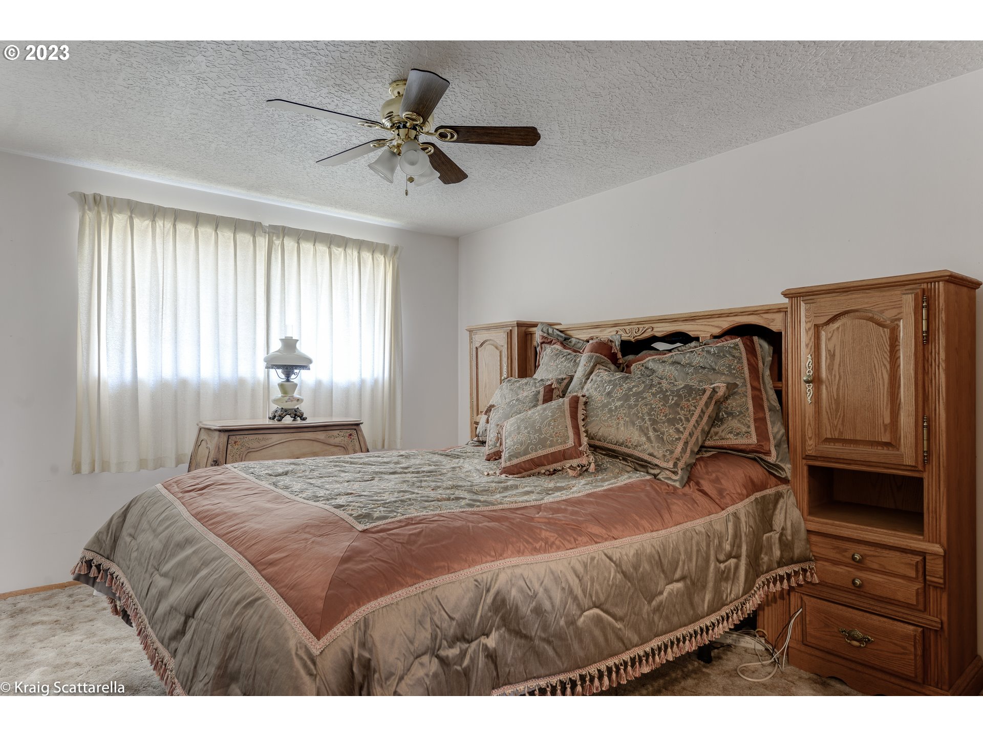 1323 Randolph Road Woodburn, OR 97071 - Photo 14 of 25 Bedroom