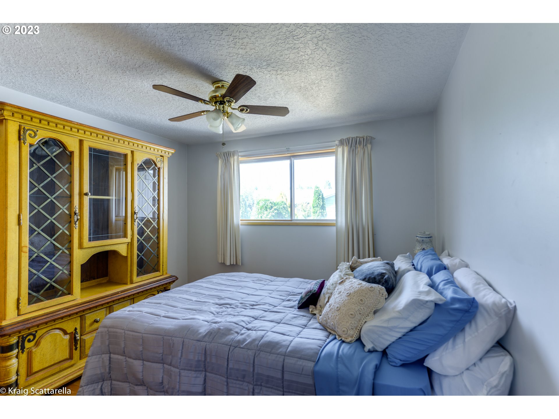 1323 Randolph Road Woodburn, OR 97071 - Photo 16 of 25 Bedroom