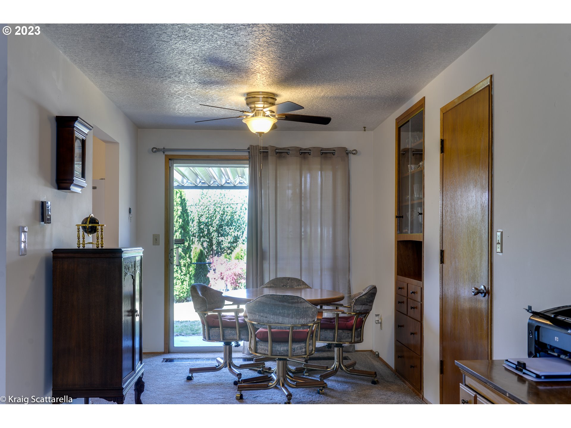 1323 Randolph Road Woodburn, OR 97071 - Photo 7 of 25 Dining Room