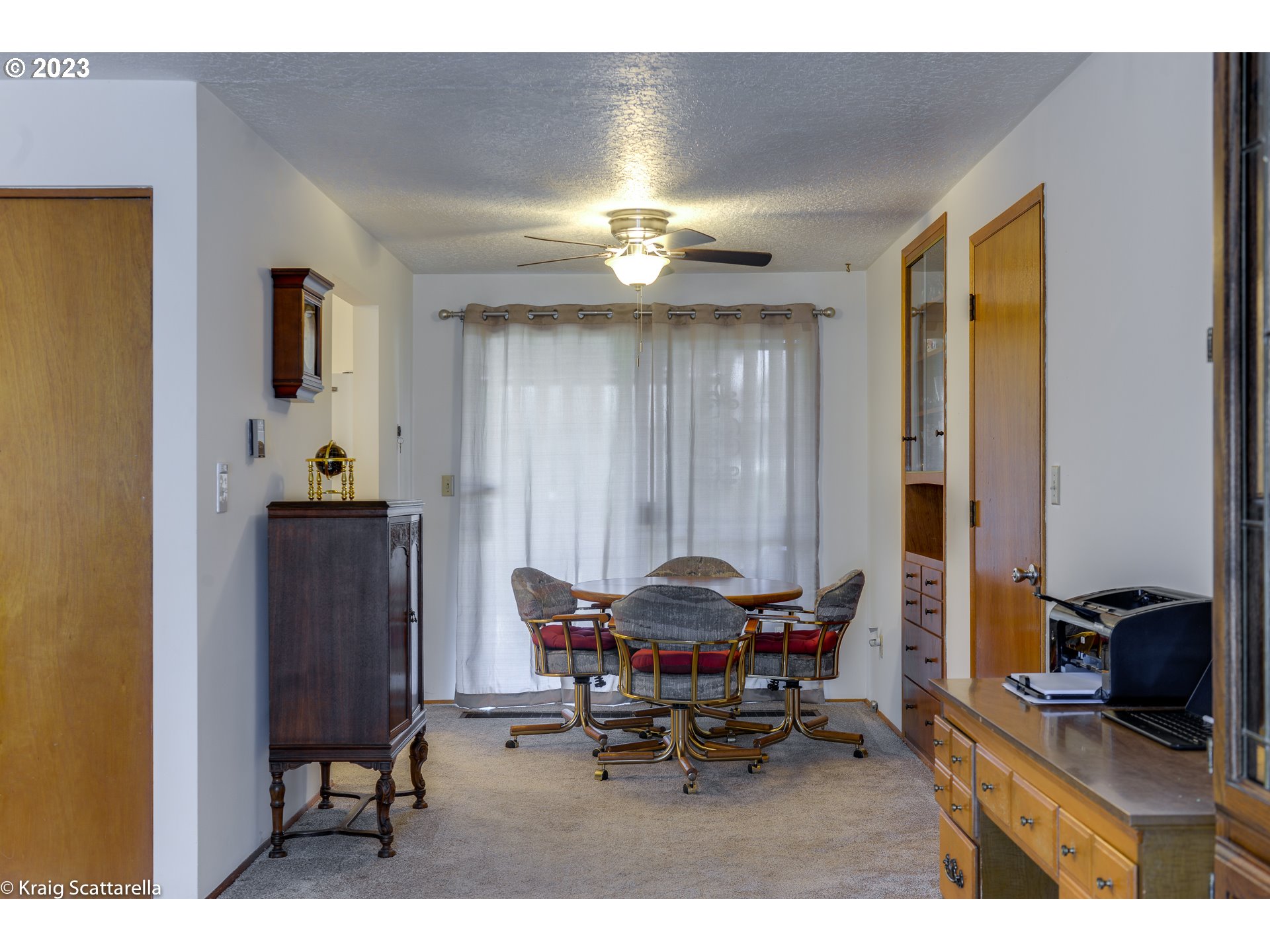 1323 Randolph Road Woodburn, OR 97071 - Photo 8 of 25 Dining Room