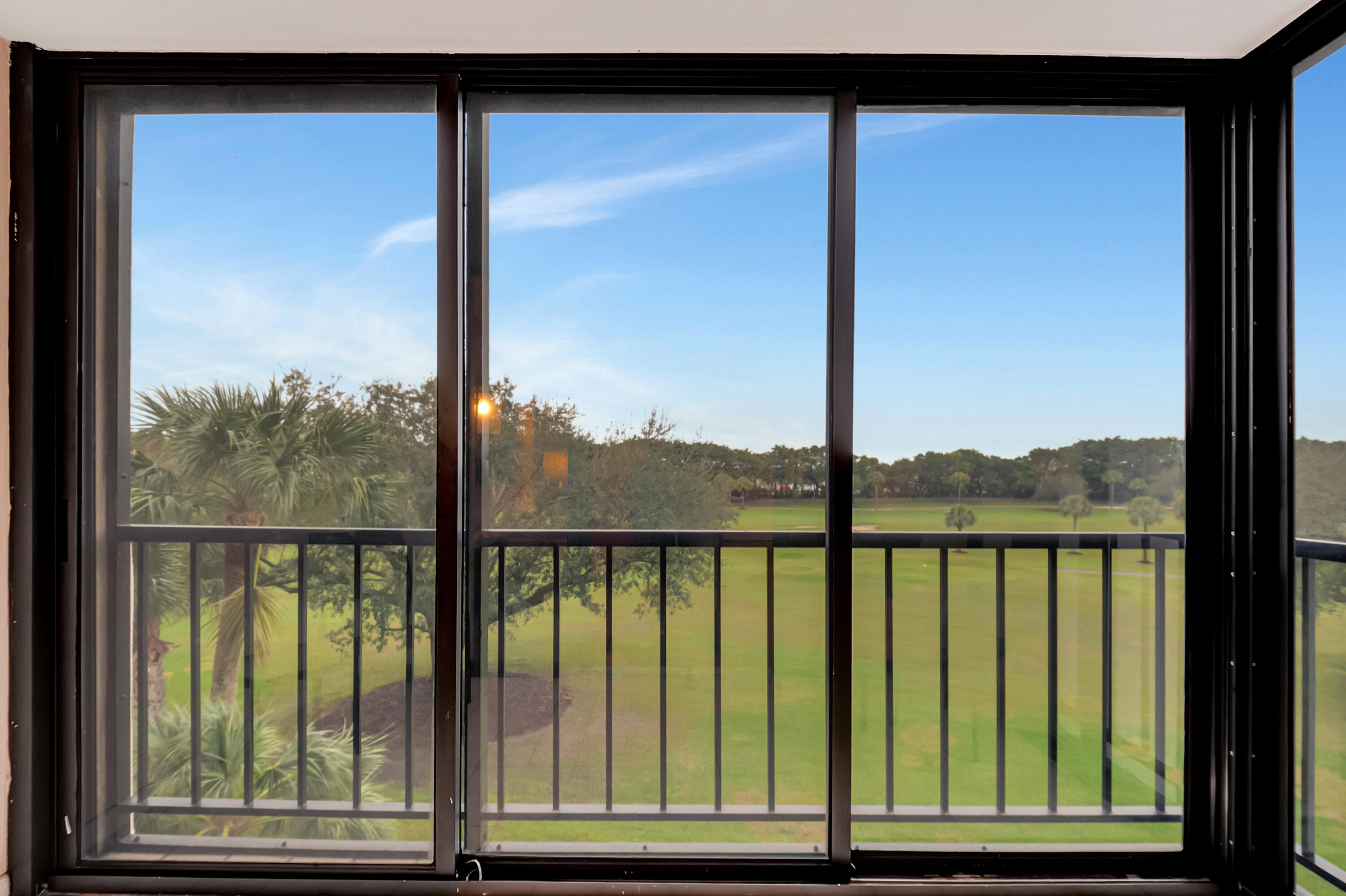 7835 Lakeside Boulevard, Unit 945 Boca Raton, FL 33434 - Photo 33 of 65 DSC_4121