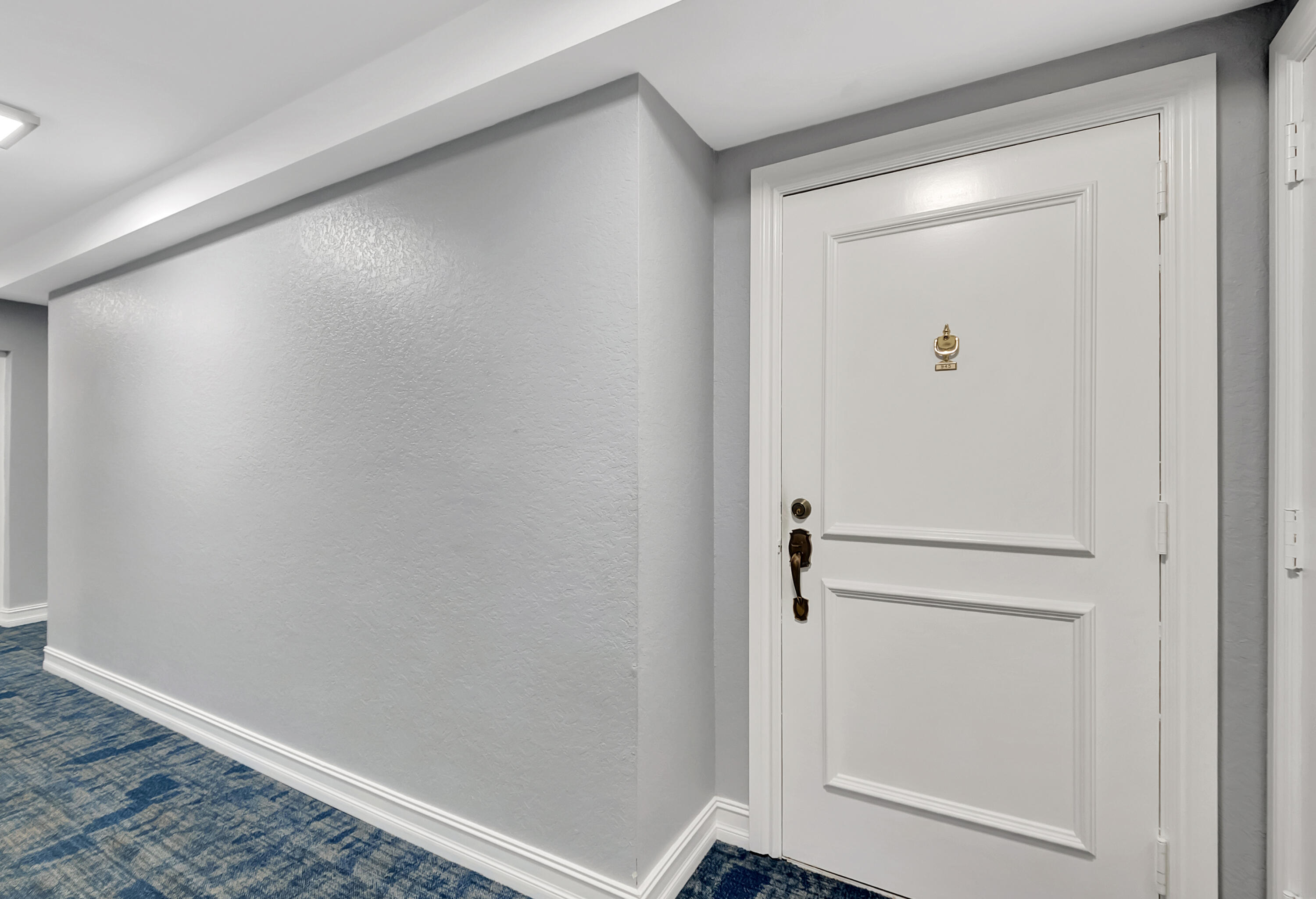 7835 Lakeside Boulevard, Unit 945 Boca Raton, FL 33434 - Photo 6 of 65 DSC_3976