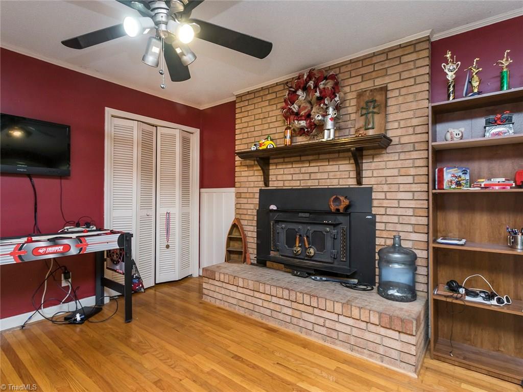 2220 Swepsonville Road Graham, NC 27253 - Photo 13 of 29 Den