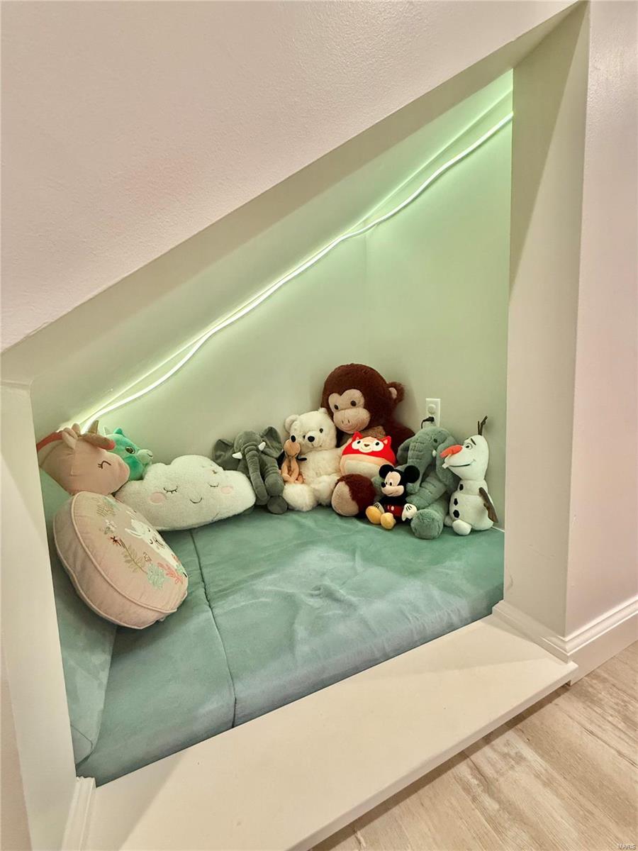 402 Algonquin Drive Ballwin, MO 63011 - Photo 31 of 53