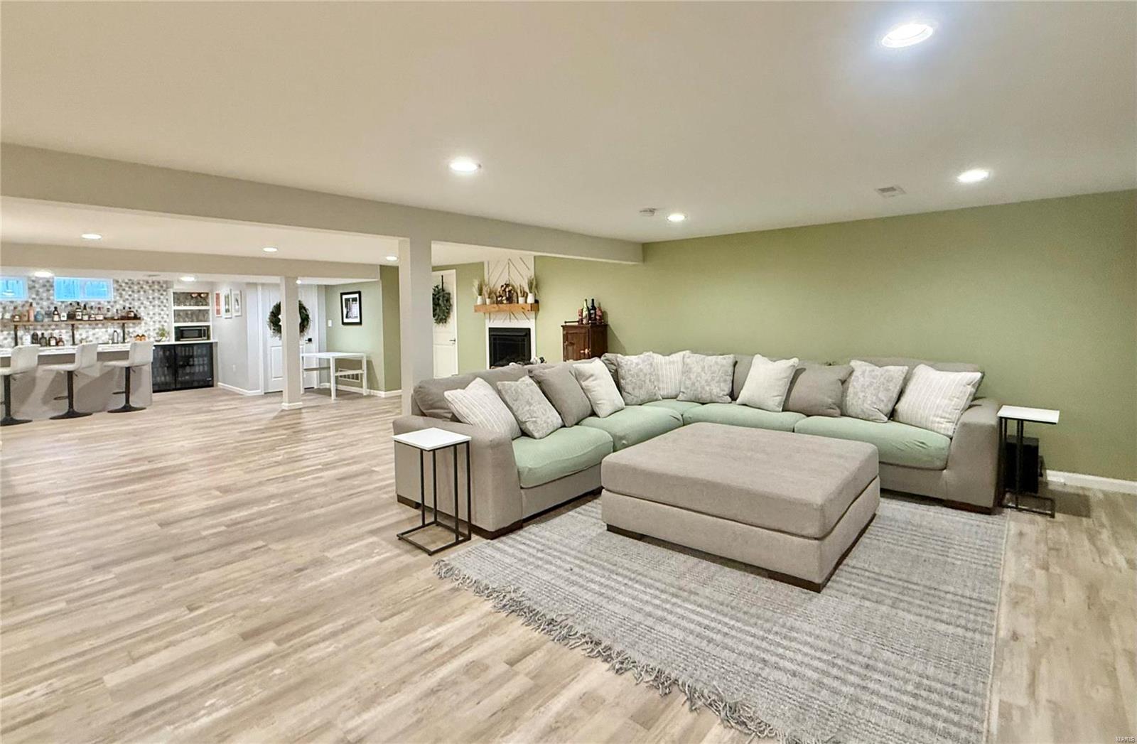 402 Algonquin Drive Ballwin, MO 63011 - Photo 37 of 53