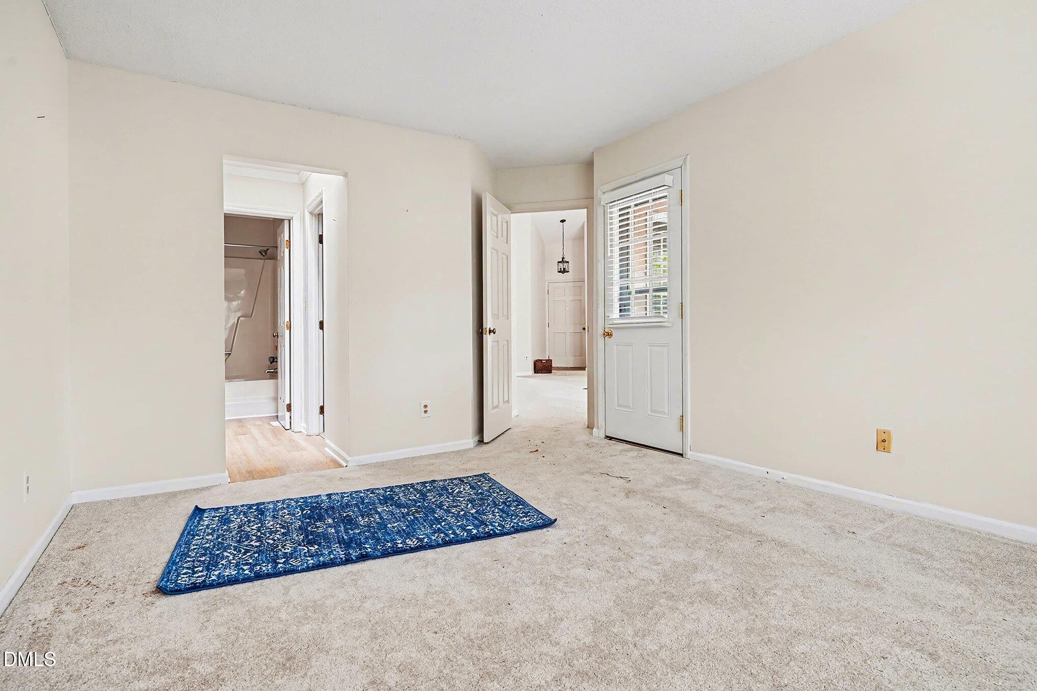 1201 Deptford Court Raleigh, NC 27609 - Photo 15 of 20 a view of an empty room