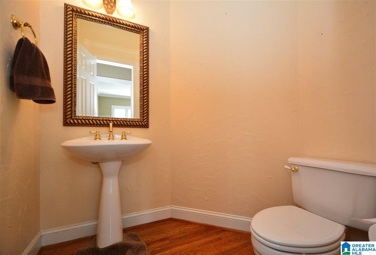 4024 Milner Way Hoover, AL 35242 - Photo 21 of 50