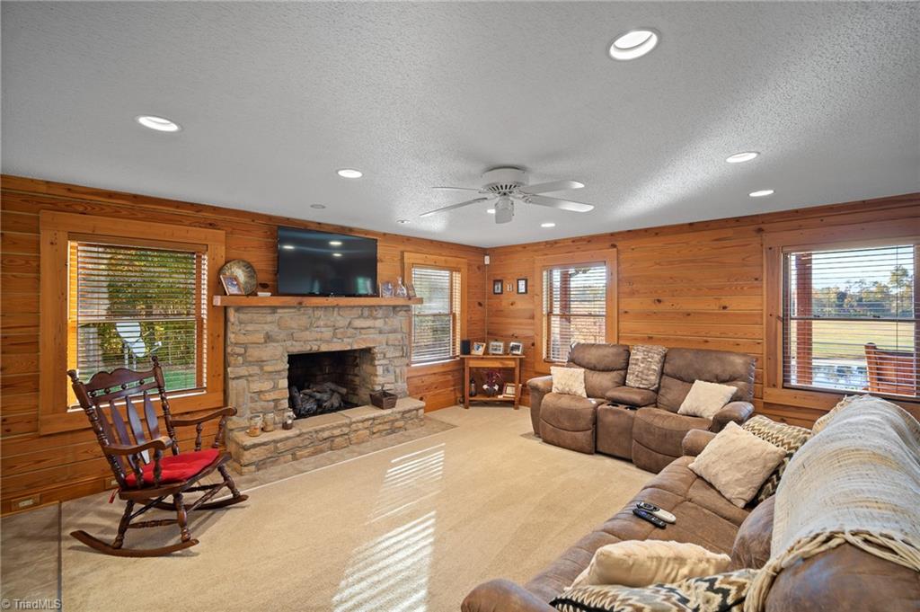 1038 T P Sowers Road Lexington, NC 27295 - Photo 16 of 41 Gallery Image 16