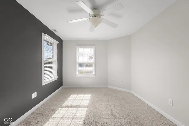 $559,900 | 2076 Pawnee Trail, Columbus, IN 47203