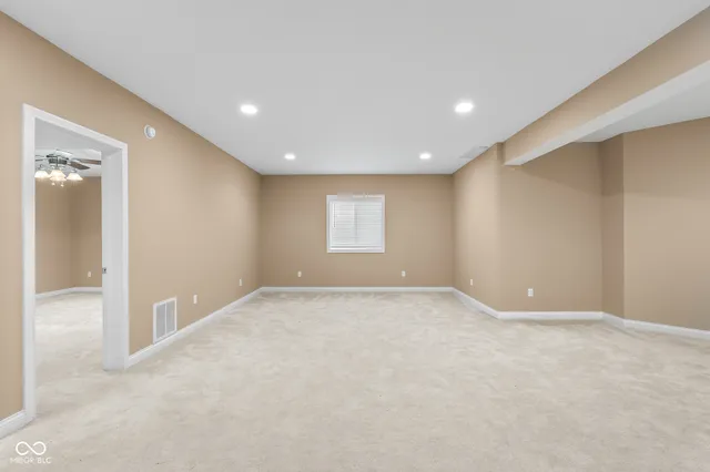 $559,900 | 2076 Pawnee Trail, Columbus, IN 47203