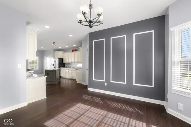 $559,900 | 2076 Pawnee Trail, Columbus, IN 47203