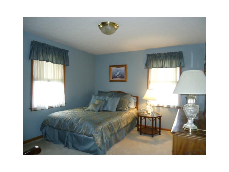 5026 Julia McKees Rocks, PA 15136 - Photo 14 of 18 Bedroom.