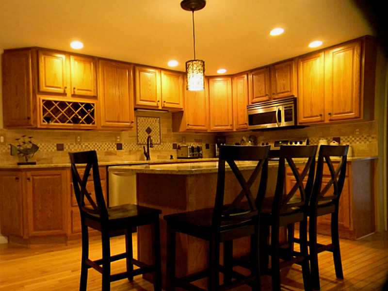 112 Walnut Road Barrington, RI 02806 - Photo 5 of 25 Kitchen. Comfortable eat in granite kitchen with island and stainless steel..
