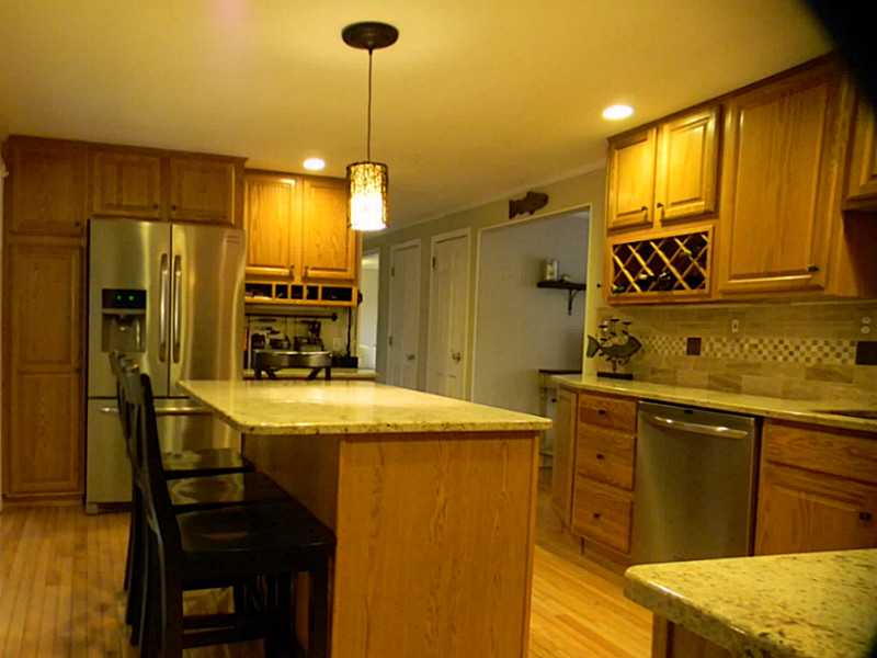 112 Walnut Road Barrington, RI 02806 - Photo 7 of 25 Kitchen. ..wonderful hardwood floor, freshly painted, eat in kitchen..