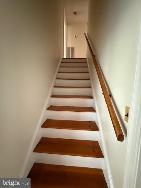 28955 Log Cabin Road Salisbury, MD 21801 - Photo 10 of 39 a view of entryway