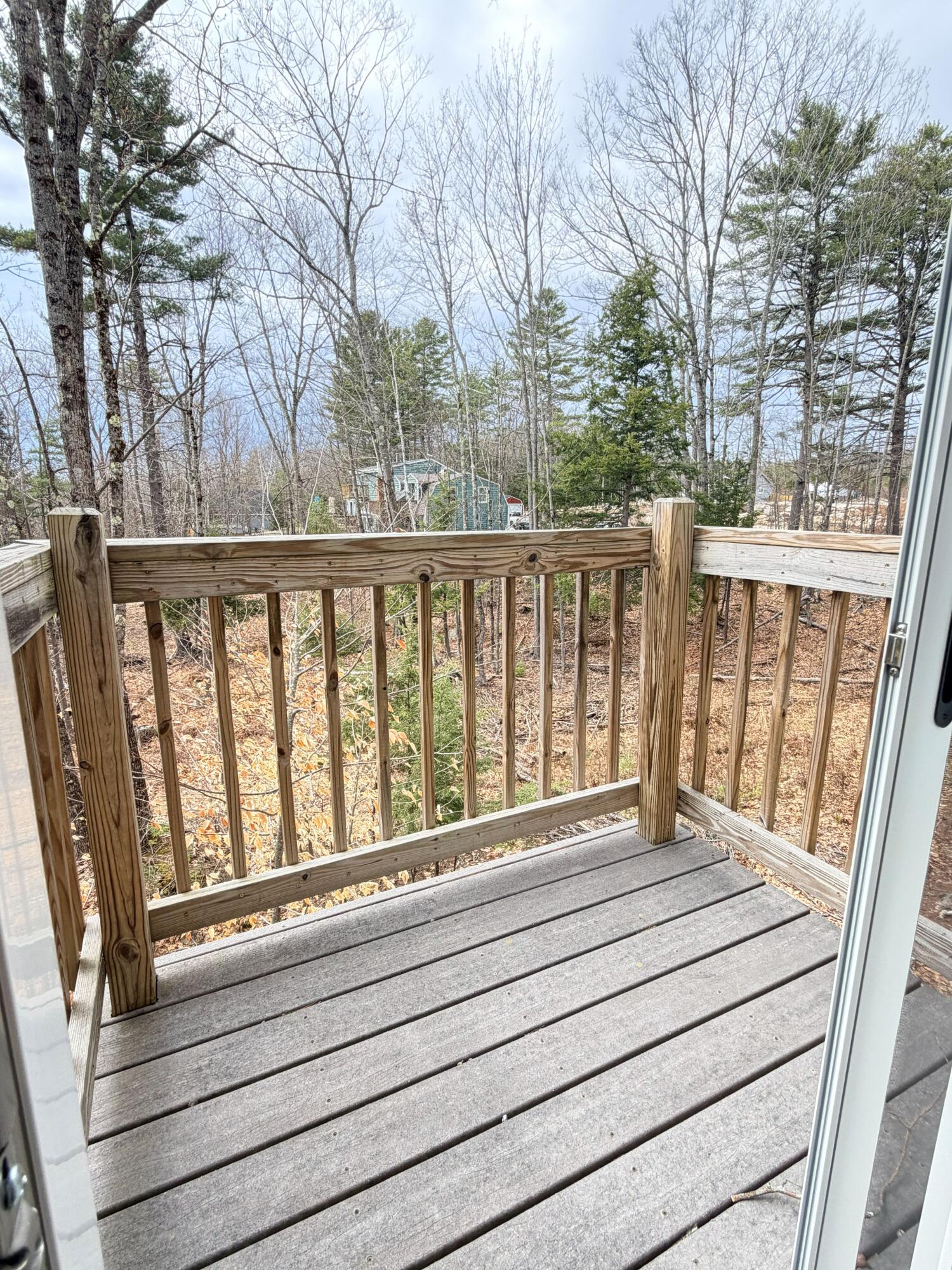 190 Deer Hill Road Harrison, ME 04040 - Photo 41 of 57 Second floor deck