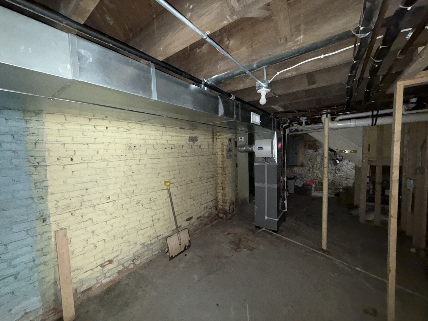 201 South Elida Street Winnebago, IL 61088 - Photo 11 of 36