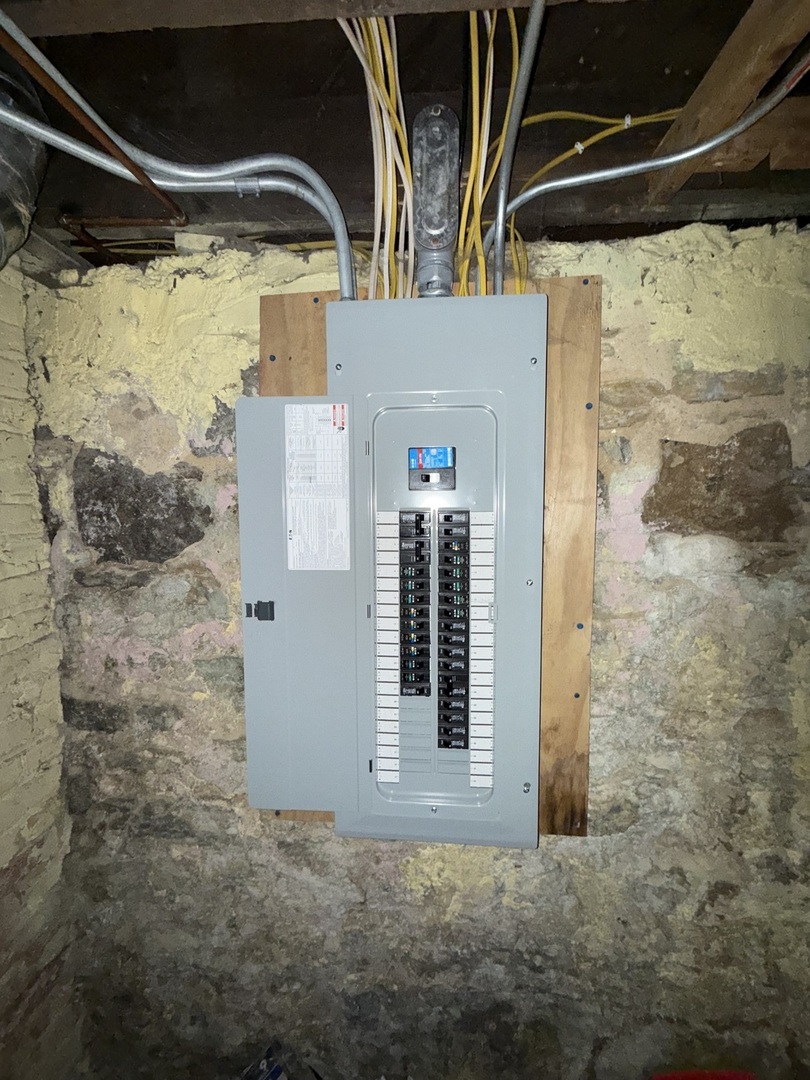 201 South Elida Street Winnebago, IL 61088 - Photo 10 of 36